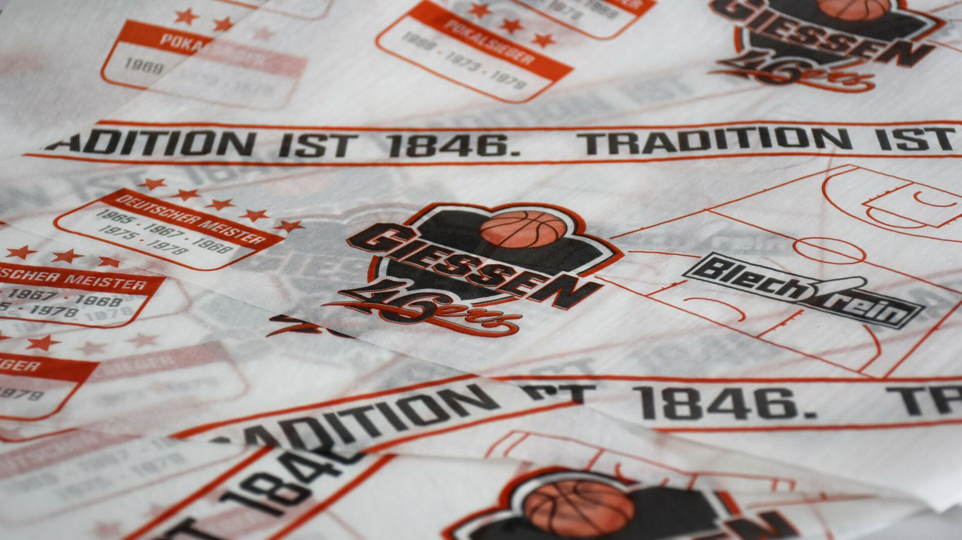 Blechrein – custom-printed baking paper