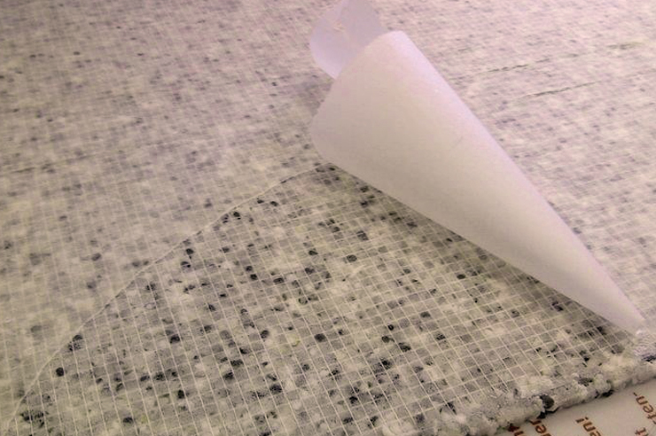 BRANOperl als Trennpapier in der Kunststoffindustrie